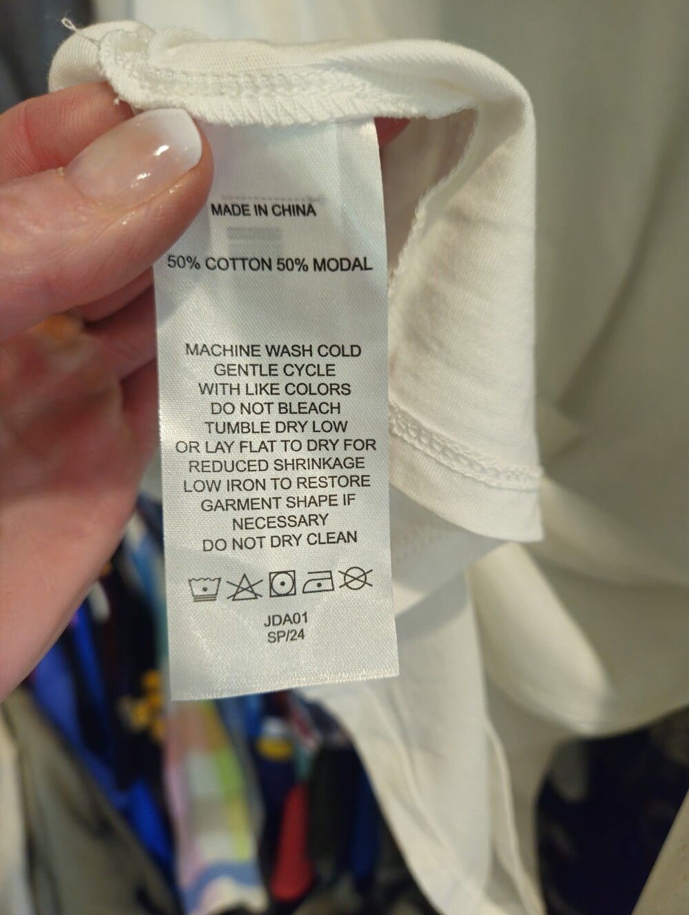 NWT Quince Cotton Modal V-Neck Tee White Size Large - Picture 4 of 9